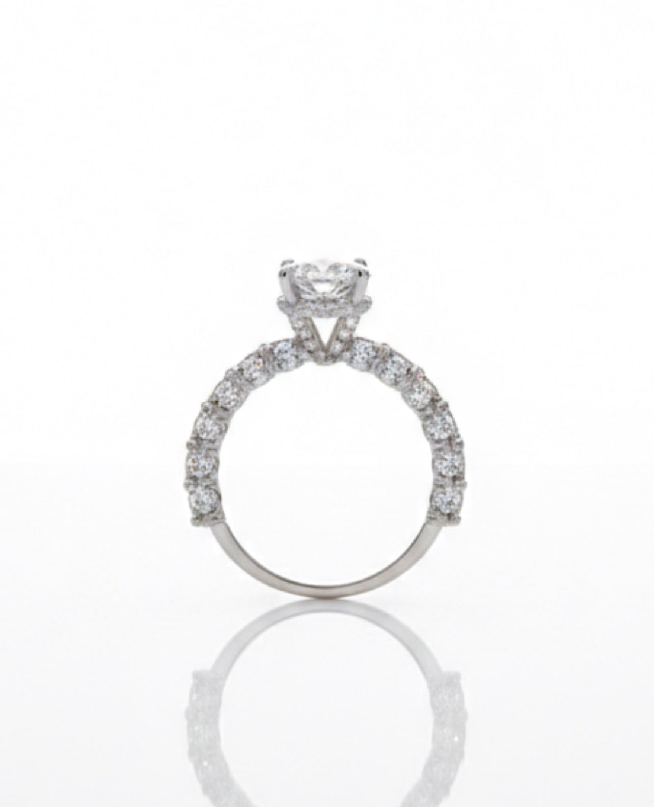 Lumera Crownline Ring
