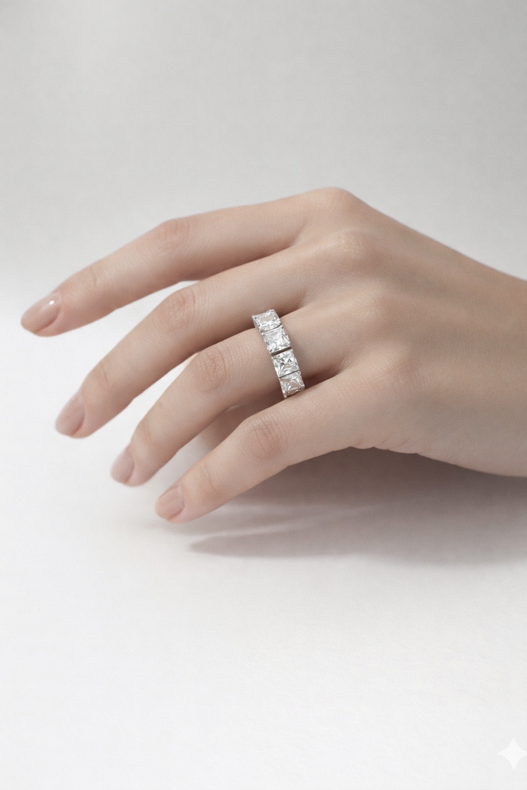 Lumera Facet Ring