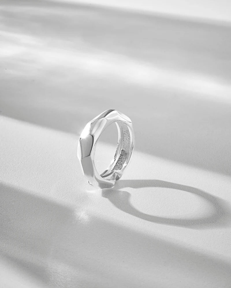 Prisma Alliance Ring