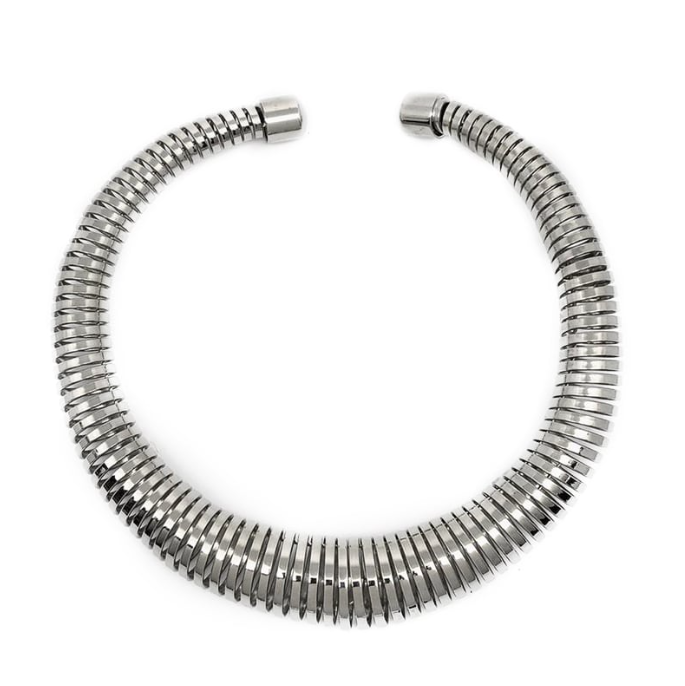 Mola Choker