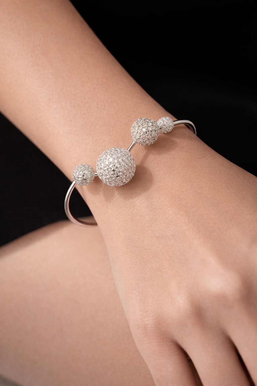 Celeste Sculpt Cuff