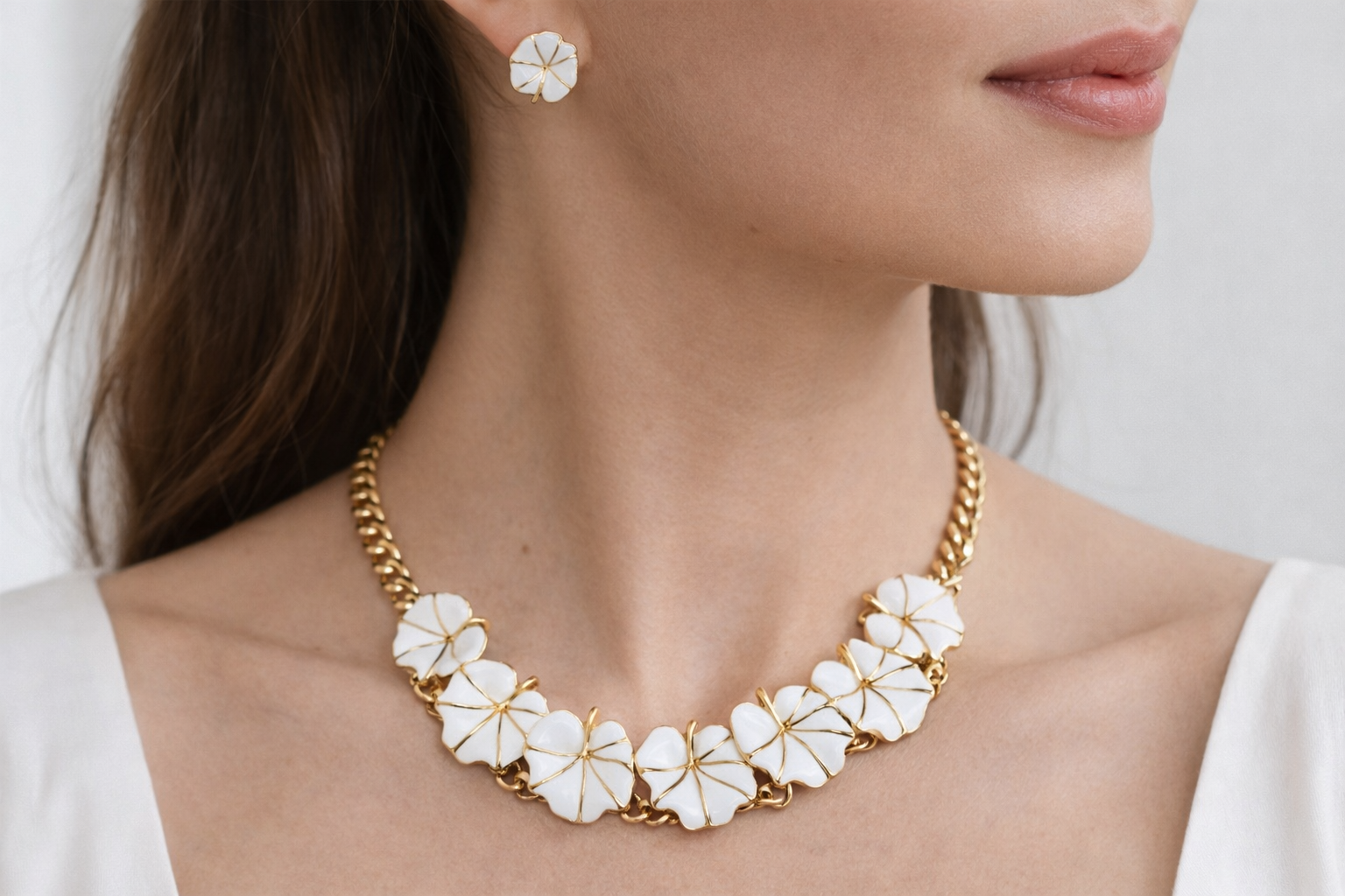 Papoula Necklace