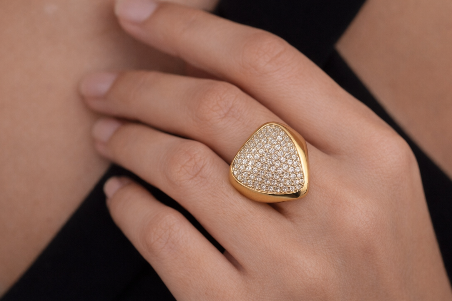 Eterna Facet Pavé Ring