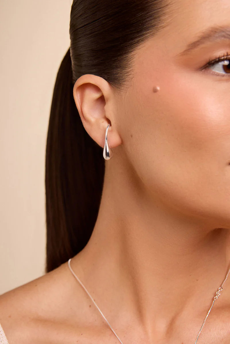 Escorrente Earrings